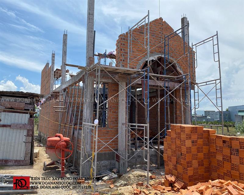 Thiết kế nhà Phan Thiết, Xây nhà trọn gói Phan Thiết, Thi công nhà trọn gói Phan Thiết, Thiết kế Thi công nội thất Phan Thiết Bình Thuận, Công ty Xây dựng Bình Thuận, Thiết kế nhà Bình Thuận, Xây nhà trọn gói Bình Thuận. Thi công trọn gói mẫu nhà gác lững hiện đại của anh Nhật – Phong Nẫm Phan Thiết